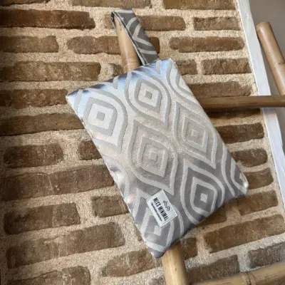 IMG_3226 Gold and Beige