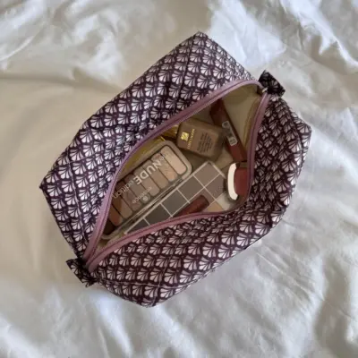 IMG_3188 Purple Shells Zipper Box