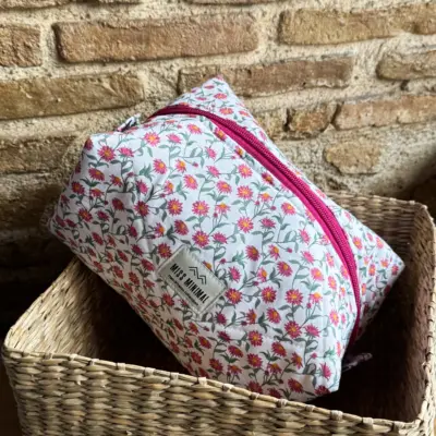 IMG_4842_jpg Beth Zipper Box