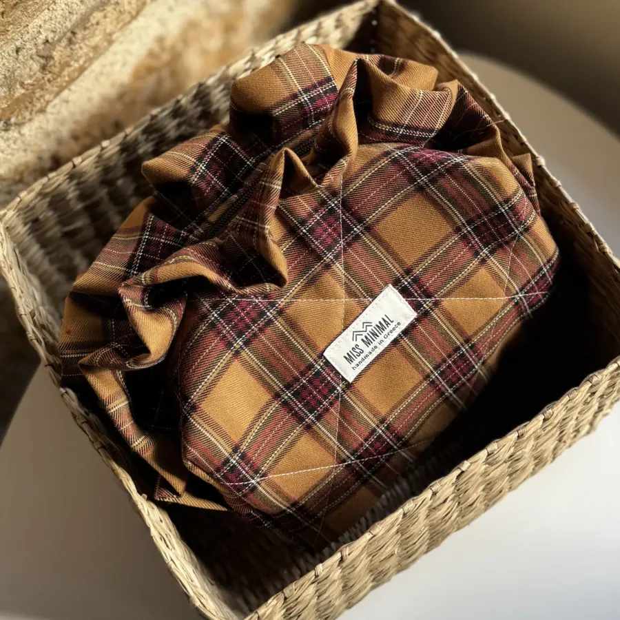 IMG_5685 Harrogate Zipper Box Romantic Style