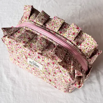 IMG_0117 Lilianna Zipper Box Romantic Style